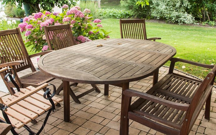 Frühlingsputz, Terrasse, Garten