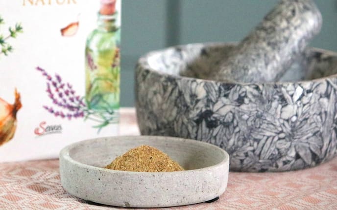 Bitterpulver, Pulver, Mörser, Stösel, Schale, Buch