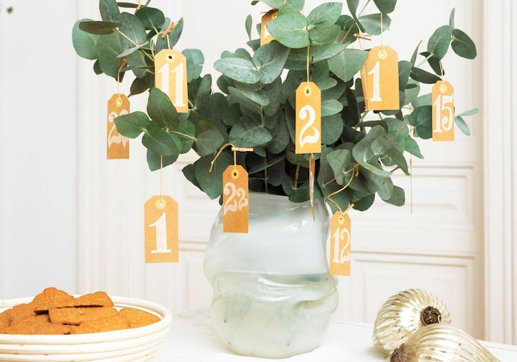 Eukalyptuszweige, Papieranhänger, Vase, Adventkalender selber machen, Weihnachten