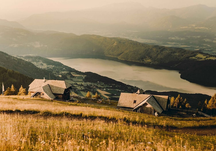 Ausflüge, Wirtshaus, Alexanderhütte und Sennerei, Ausblick auf den Millstätter See, Kärnten