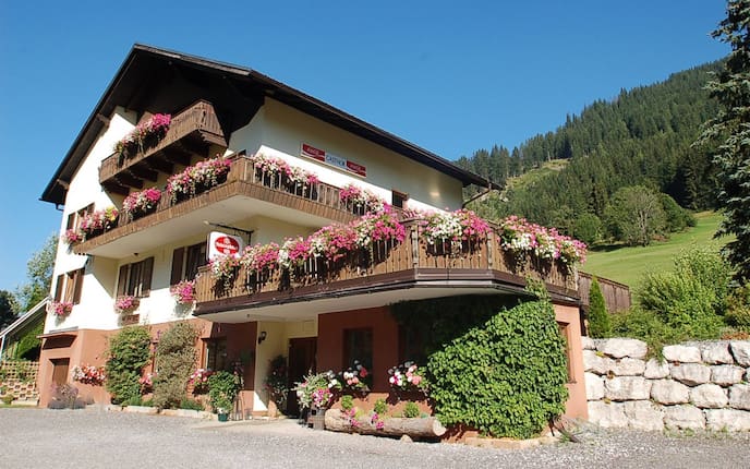 Ausflüge, Wirtshaus, Alpengasthof Grobbauer, Außenansicht, Oppenberg, Steiermark