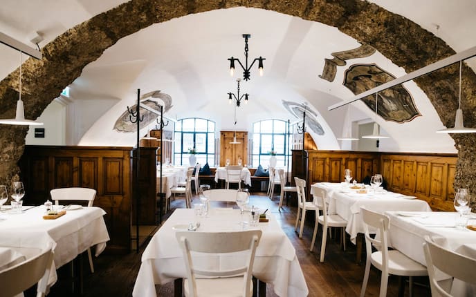 Ausflüge, Wirtshaus, Blaue Gans, Gastraum, Salzburg, Salzburg