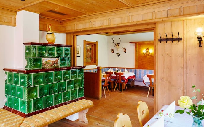 Ausflüge, Wirtshaus, Gröbenhof, Stube, Fulpmes, Tirol