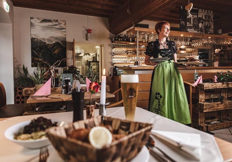 Ausflüge, Wirtshaus, Restaurant Hoamat, Bianca Rohrer, Landl, Steiermark