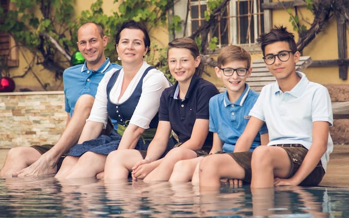 Ausflüge, Wirtshaus, Gasthof zum Dorfschmied, Familie Müller, Klein St. Paul, Kärnten