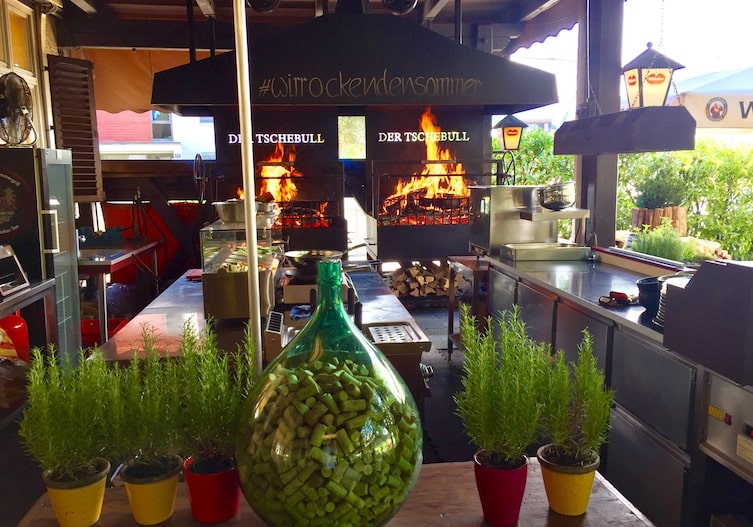 Wirtshaus, Der Tschebull, Grill, Drobollach, Kärnten