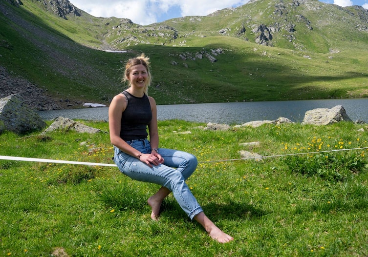 Vanessa Bodner ist Hüttenwirtin am Obstansersee.