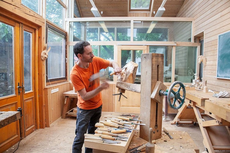 Holzbildhauer, Markus Dunst, Holzbildhauer Krems