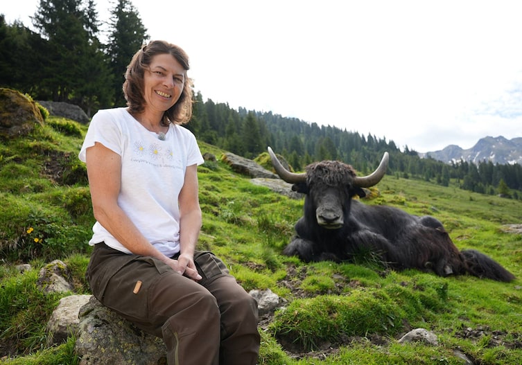 Gabi Brunner mit Yak