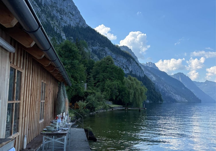 Bootshaus von Benjamin Mayr direkt am Traunsee