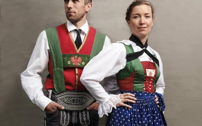 Wipptaler Festtagsdirndl, Männertracht, Tracht, Brauchtum, Servus