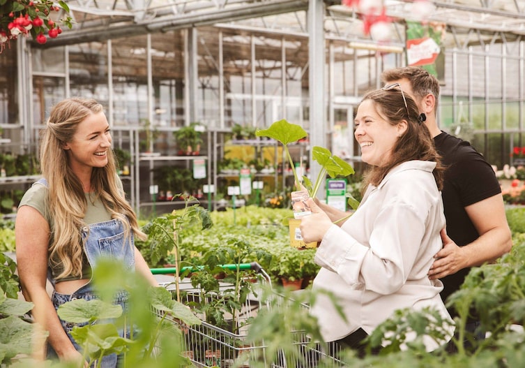 Theresia Starkl, Servus Garten Gewinnspiel, Gartenküche, Pflanzenauswahl