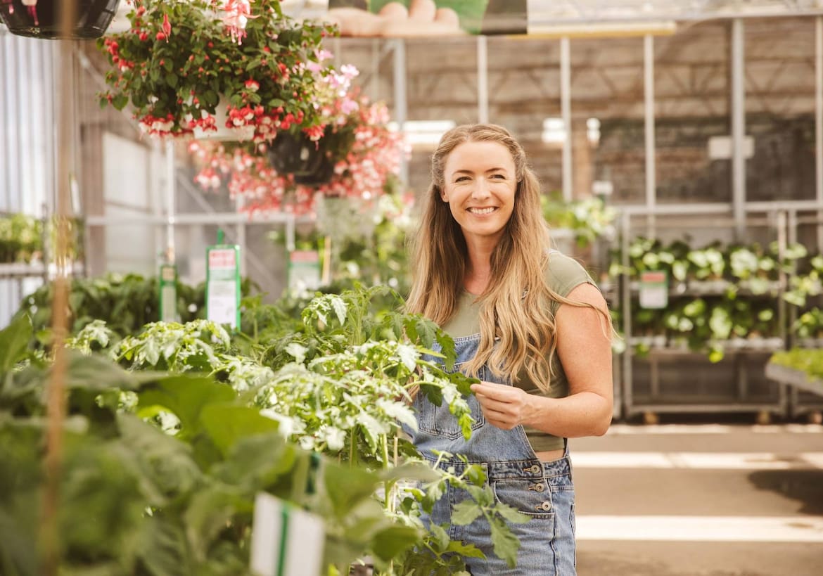 Theresia Starkl im Starkl Gartencenter