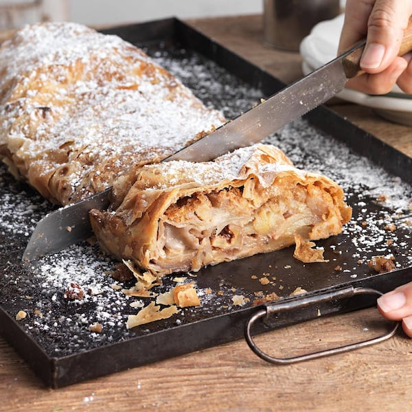Apfelstrudel, Mehlspeise, Servus