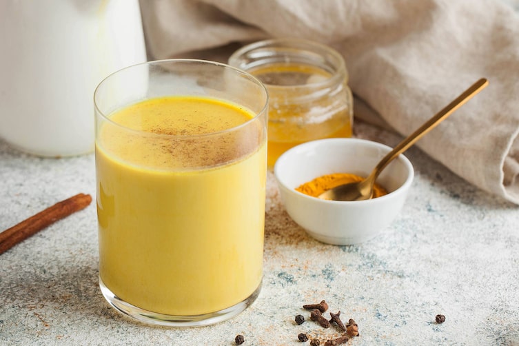 Kurkuma-Milch, Servus