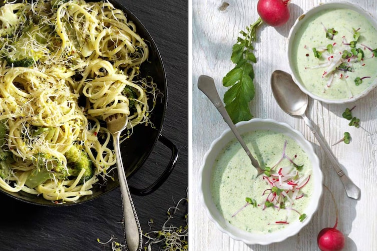 Das Bild zeigt zwei Gerichte nebeneinander. Links: Spaghetti mit Brokkoli in einer schwarzen Pfanne auf dunklem Schieferuntergrund. Die Pasta ist großzügig mit hellen, zarten Sprossen und geriebenem Käse bestreut. Eine silberne Gabel steckt in der Mitte. Rechts: Zwei weiße Suppenschalen mit einer hellgrünen Cremesuppe auf weißem Holzuntergrund. Beide Schalen sind mit roten Radieschenstreifen und kleinen grünen Sprossen garniert. Daneben frische, rote Radieschen. Zwei silberne Löffel liegen dekorativ dazwischen.