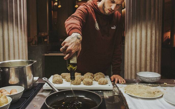 Marko Arnautović kocht, Fritz Grampelhuber, Steegwirt