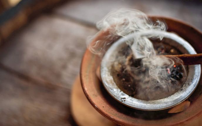 Räuchermanufaktur Annemarie Herzog (Foto: Stefan Grauf-Sixt)