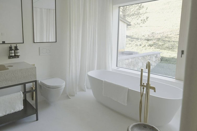 Martin Auer, Badezimmer Design, Bei mir daheim,