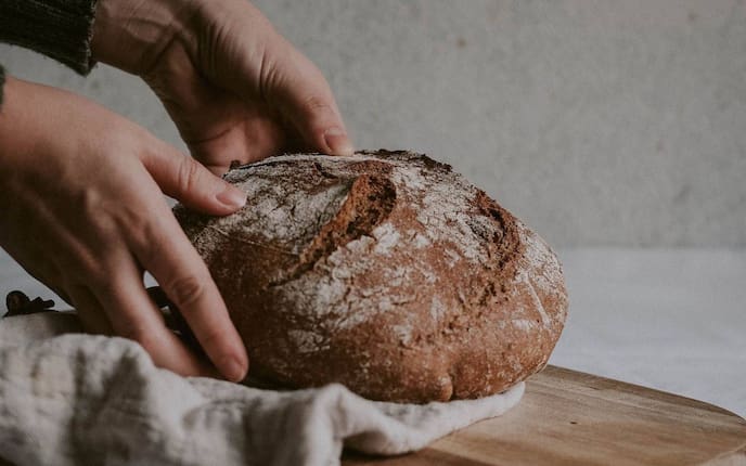 Brot-Zeit, Laib Brot