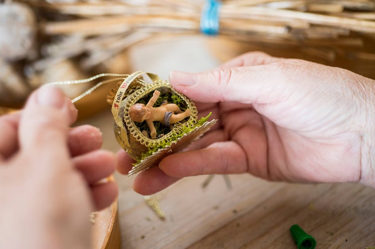 Traditioneller Weihnachtsschmuck von Waltraud Feichtinger