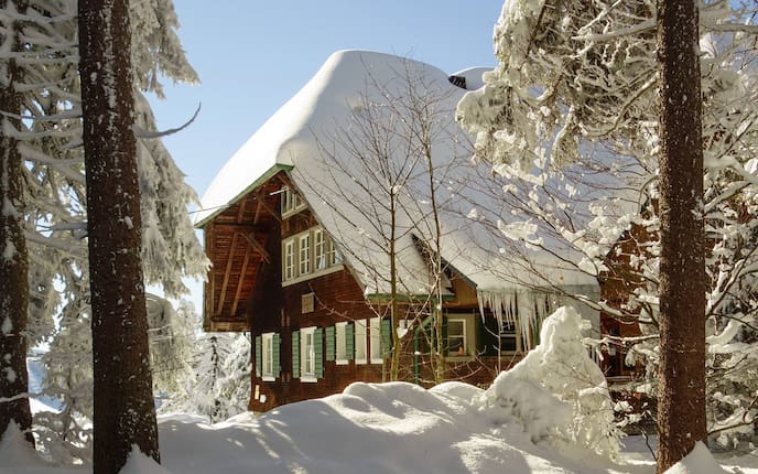 Haus, Schnee, Winter, winterfest, Servus