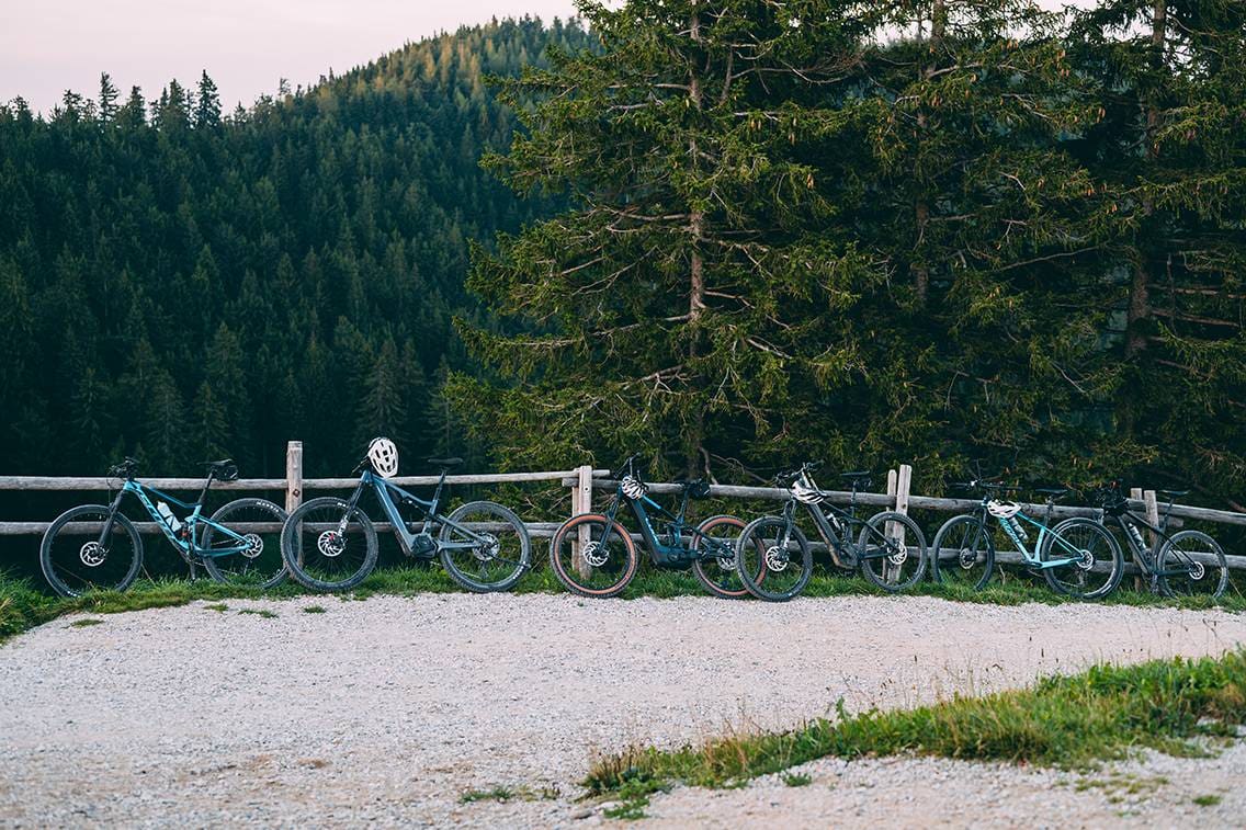 Gemeinsam unterwegs – Natur und Bewegung auf zwei Rädern erleben.