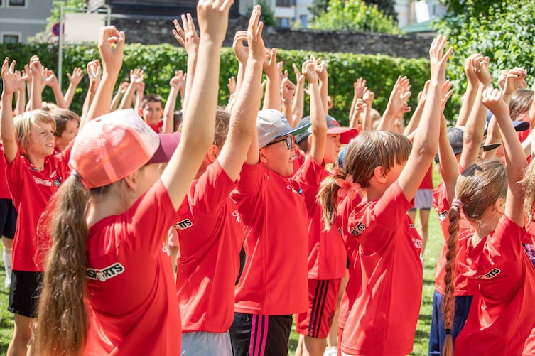 Mit der Initiative „Die Bewegte Schule“ wird ein wichtiger Schritt in Richtung einer gesünderen und aktiveren Zukunft für unsere Kinder gesetzt.