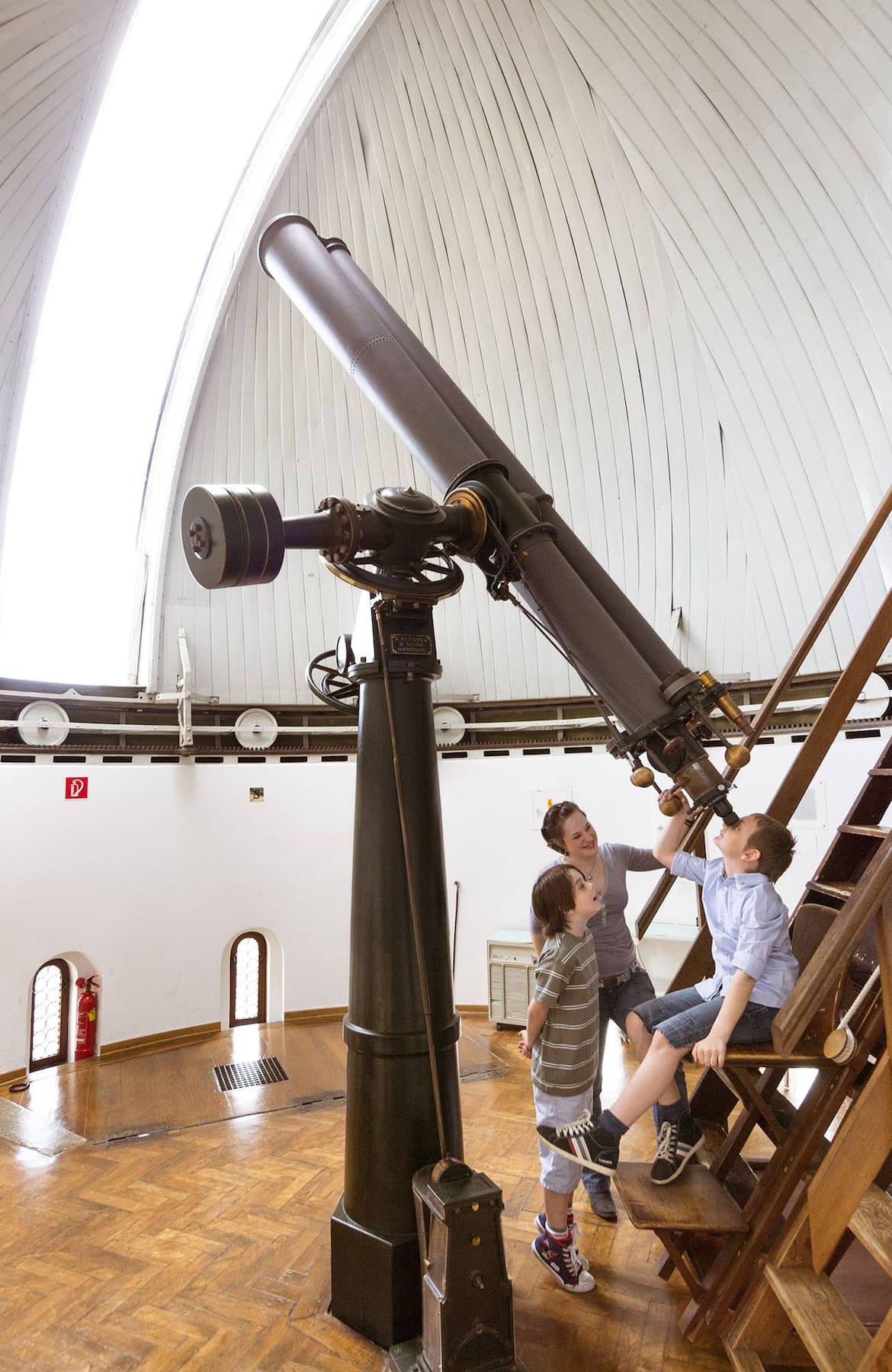 Servus Kinder, Planetarium, Weltall, Sterne