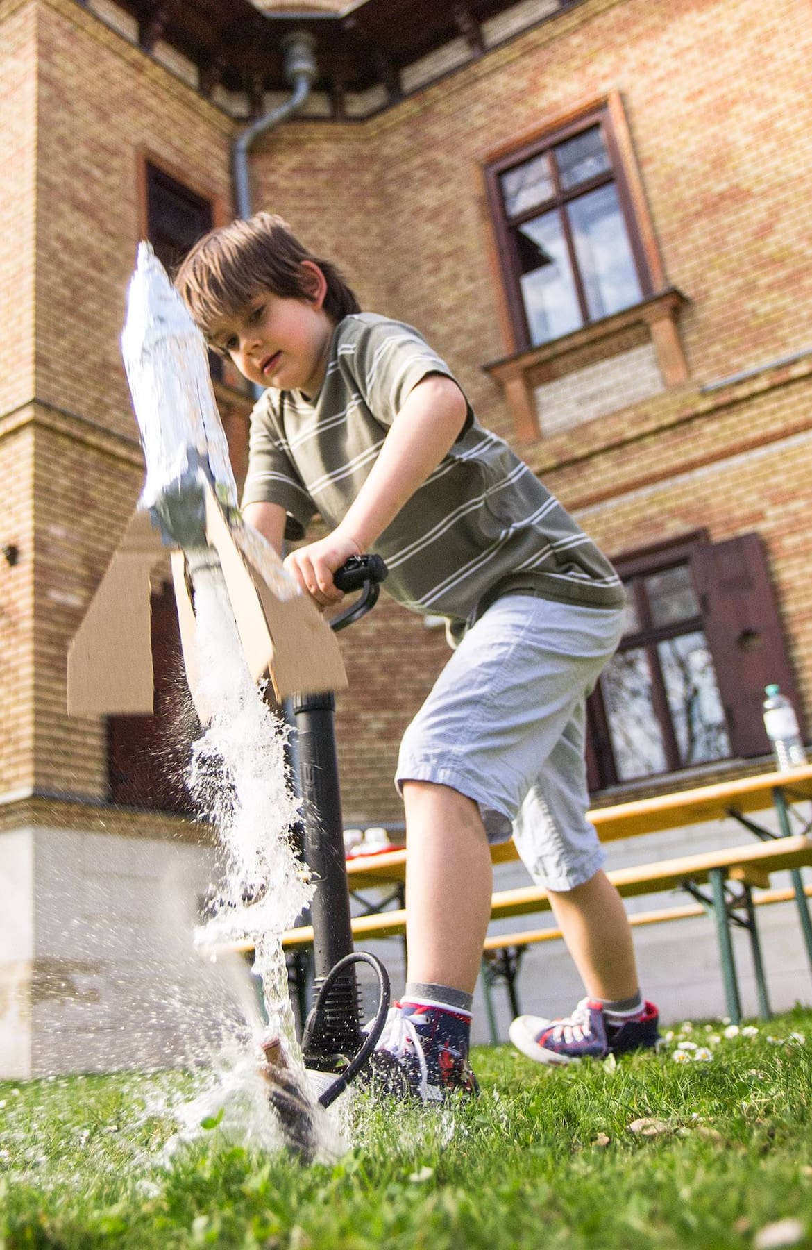 Servus Kinder, Rakete, Weltall, Sterne