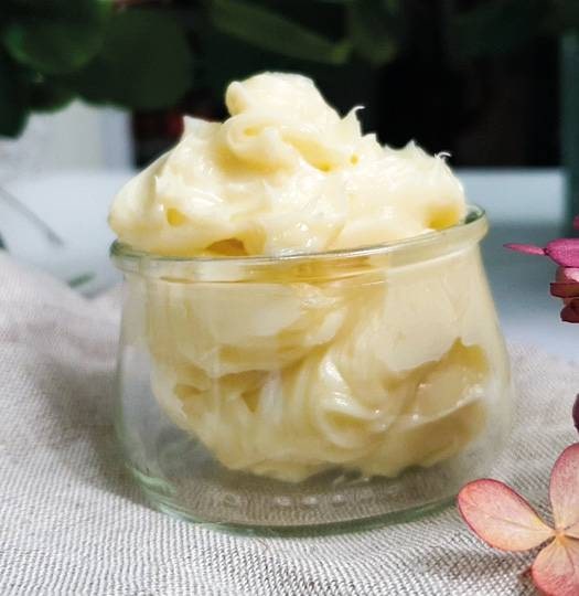 Körpersahne im Glas