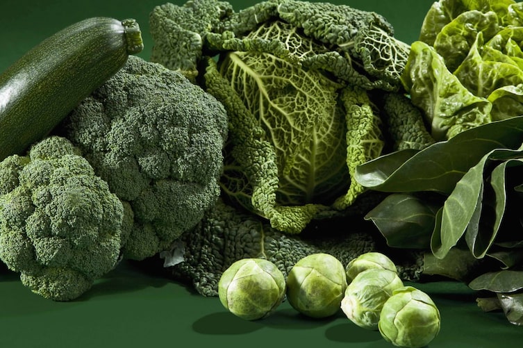 Grünkohl, Rosenkohl, Kohlsprossen, Brokkolo, Zucchini, Superfood, gesunde Lebensmittel