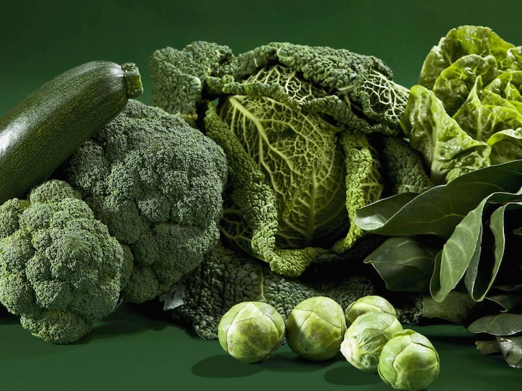 Grünkohl, Rosenkohl, Kohlsprossen, Brokkolo, Zucchini, Superfood, gesunde Lebensmittel