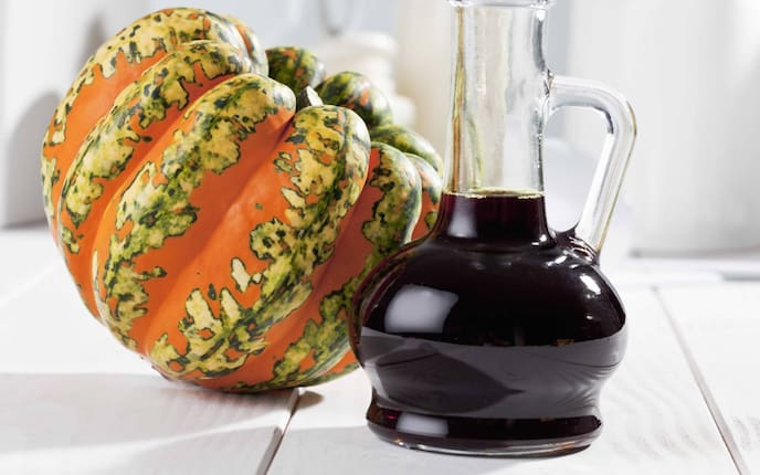 Kürbiskernöl, Kürbis, Öl, Hautpflege, Naturapotheke