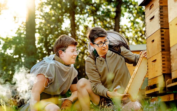 Podcast, Neu Land Leben, Imkerinnen, Theresa, Petra Dirtl, Auhonig