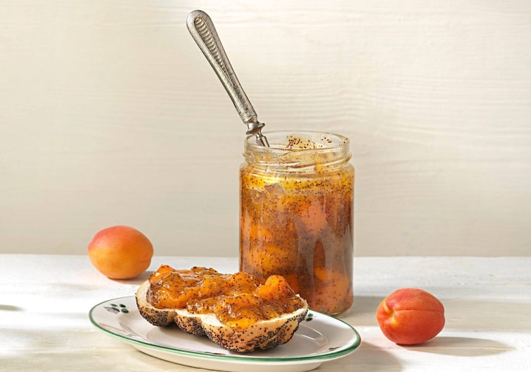 Marmelade, Eingemachtes, selber machen, Einmachglas, Marillen, Mohn, Mohnflesserl, Servus Rezept