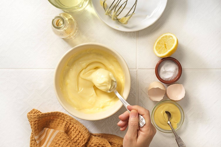 Selbst gemachte Mayonnaise ist ein Saucen-Klassiker.