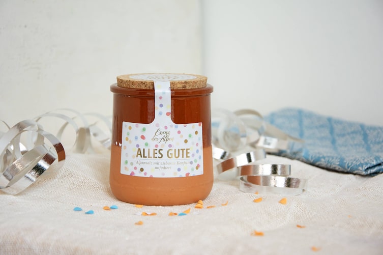 Ein Topf Salz für Glückwünsche, Servus Marktplatz