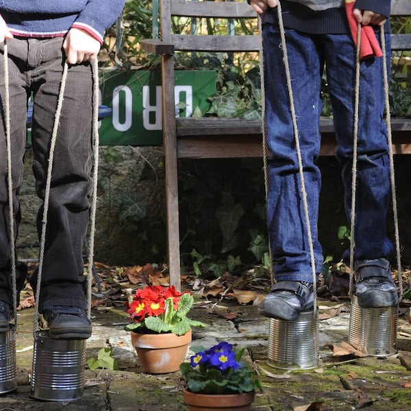 Selbermachen, Basteln, Stelzen, Dosen