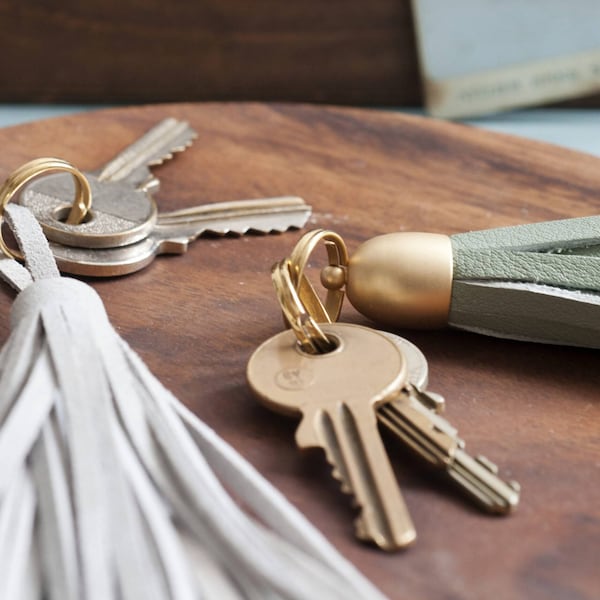 Schlüsselanhänger, Lederquaste, selber machen, Fransen