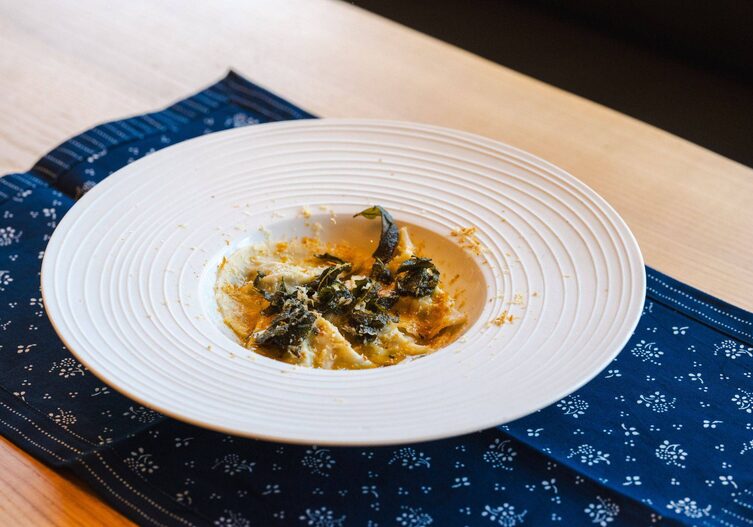 Ein Teller mit Kärntern Kasnudeln