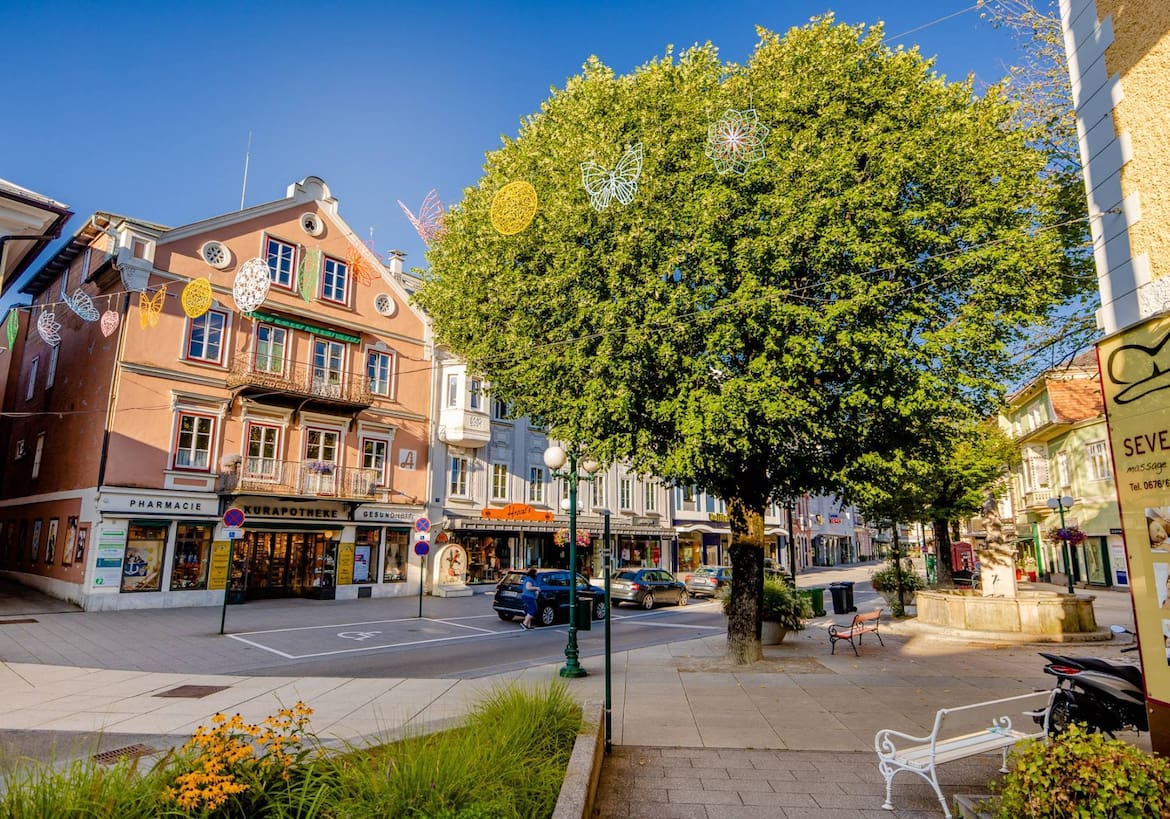 Bad Ischl Einkaufsstraße inkl. Kurapotheke