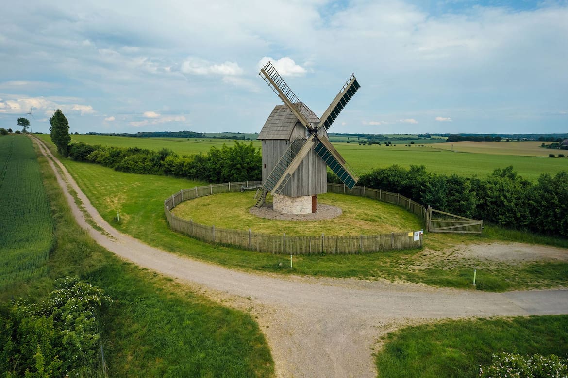 Das historische Paltrockwindmühle in Schkortitz.