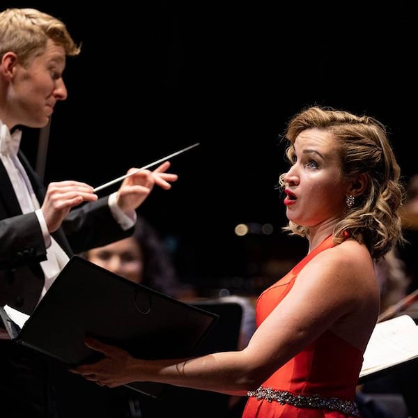 Patrick Hahn dirigiert das Styriarte Festspiel-Orchester, als Solistin tritt Tetiana Miyus auf.