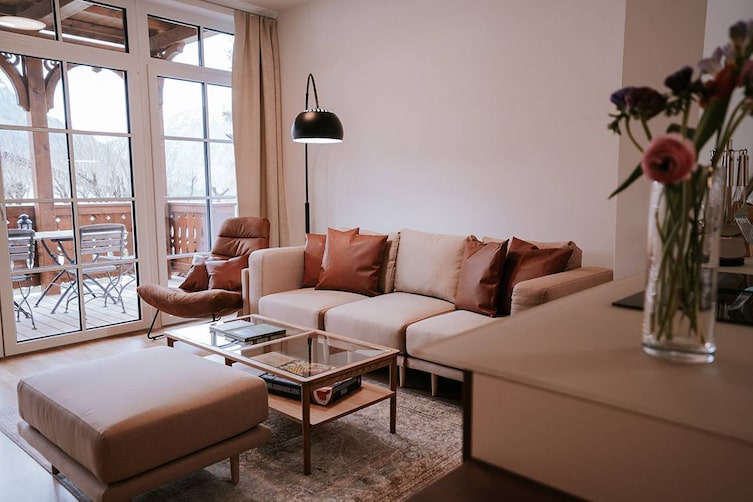 Die Dachstein Residenzen bieten gemütliche Sitzgelegenheiten für ein geselliges Beisammensein.