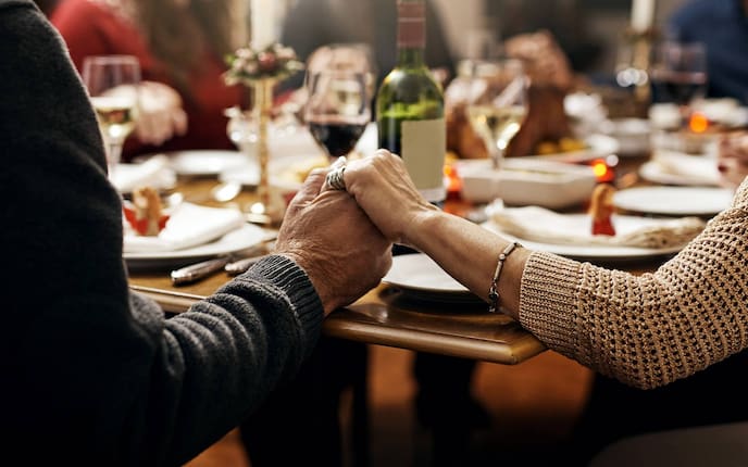 Friedliche Weihnachten, Feiertage, Servus