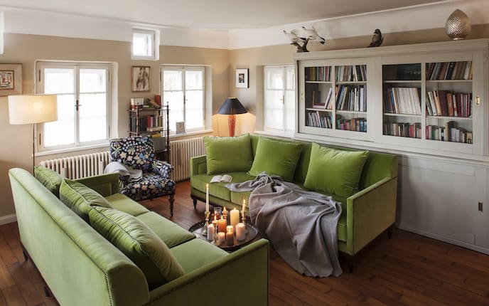 Wohnen, Hausbesuch, Wohnzimmer, Sofa, Grün