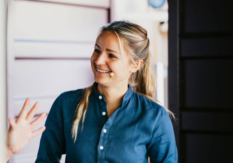 Paula Bründl und Julia Zotter beim Live Podcast