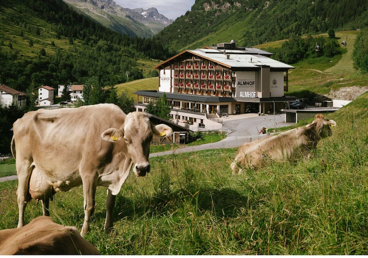 Blick auf den Almhof der Familie Huber in Galtür.