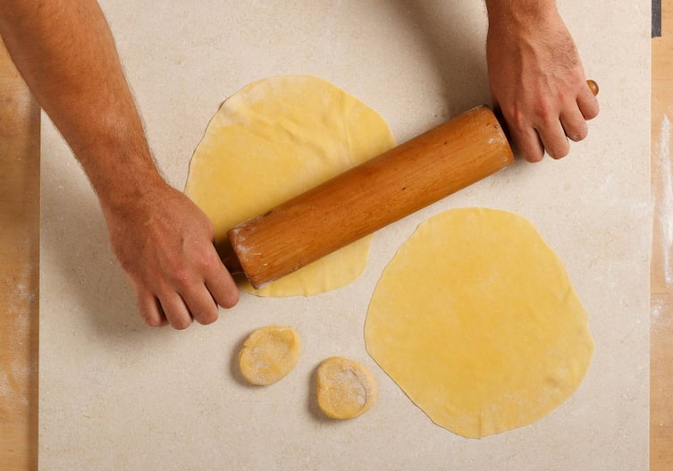 Teig, Nudelholz, Nudelwalker, Nudelteig